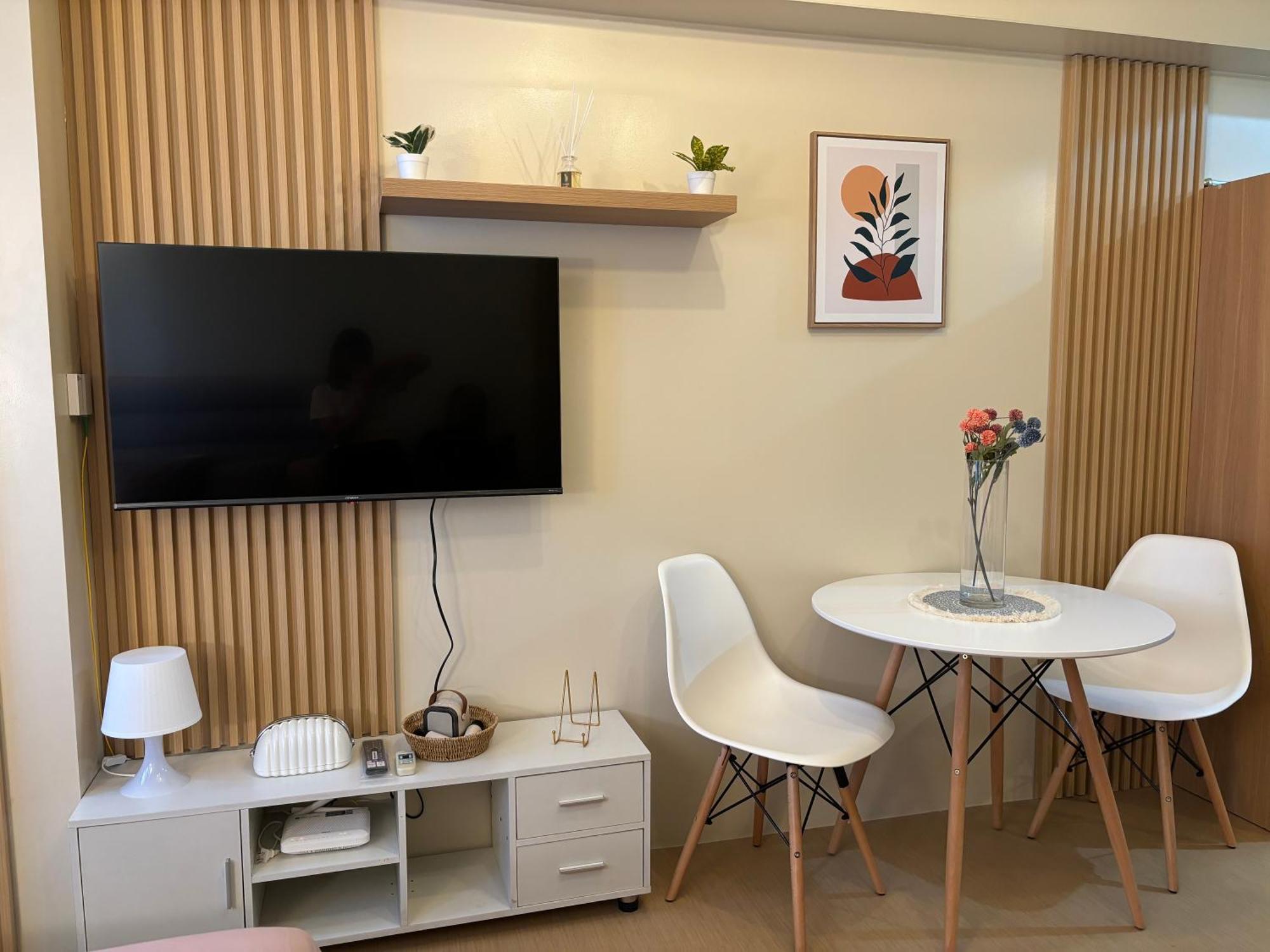 Cozy & Minimalist Staycation - Avida Towers With Pool Access Davao City Exteriör bild